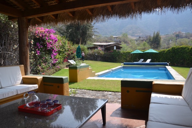 EB806581-6326-49B0-B3DF-B1F356578964_1_105_c